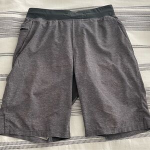Lululemon Men's Gray Shorts